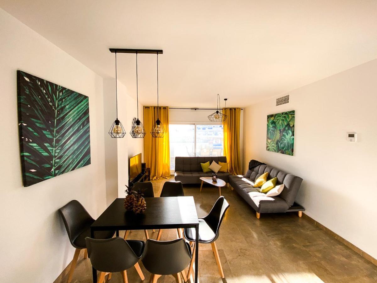 Castillo de Sabinillas Beautiful New Apartment With Sea View מראה חיצוני תמונה